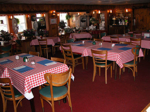 Colonial Inn Pine Hill Bagian luar foto